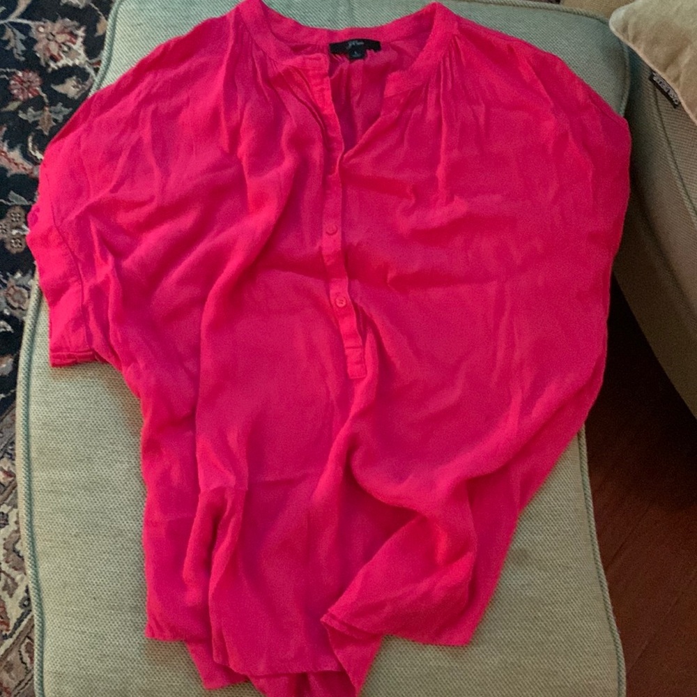 J. Crew Button short sleeve blouse size large pink great condition.